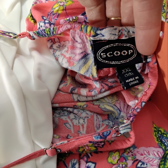 3893 Size XXL Floral Pink Scope Brand Jumpsuit. - Picture 5 of 6
